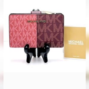 Michael Kors NWT Jet Set Travel Oxblood Bifold Zip Wallet Ret. $258